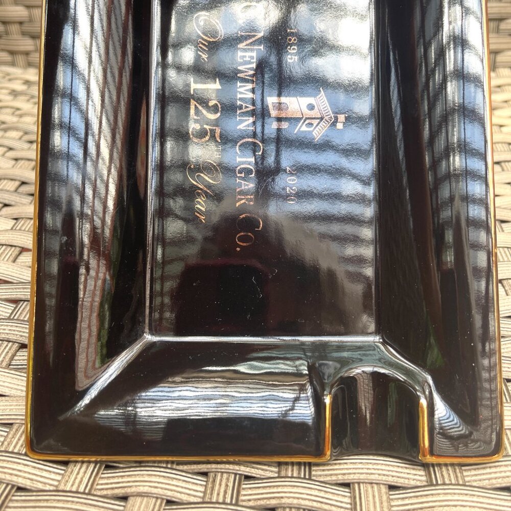 J.C. Newman 2 Cigar Porcelan Ashtray in Box - Picture 6 of 11